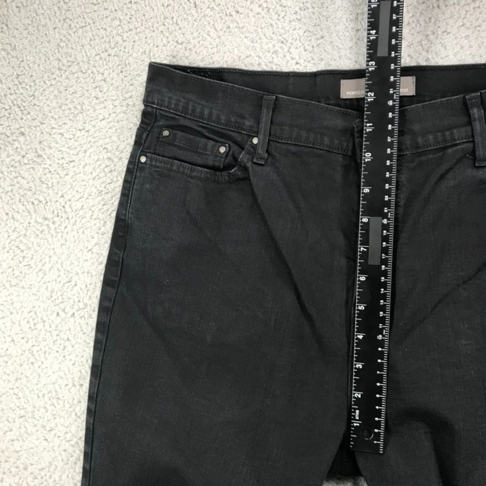 LEVIS 512 Size 16M Bootcut Black Denim Perfectly Slimming High Rise - Picture 11 of 16